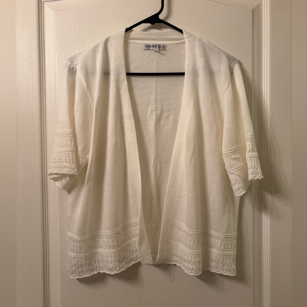 Robbie Bee White Knit Cardigan